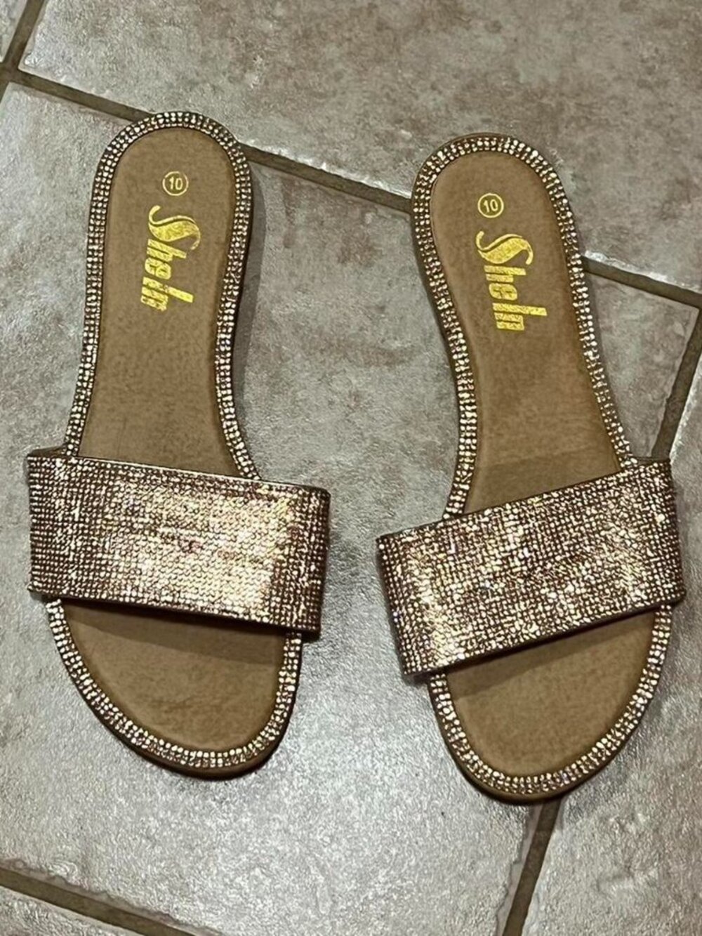 SHEIN Women's Gold Sandals